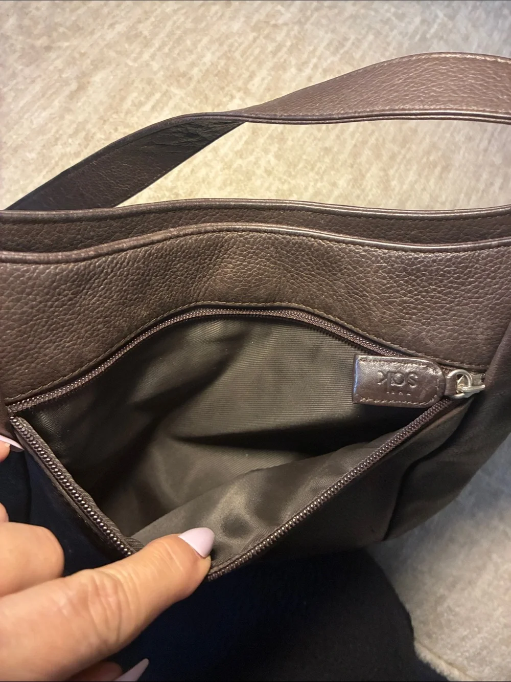 The Sak simple pebbled